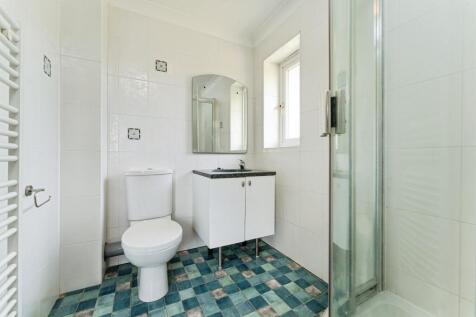 Master En-Suite