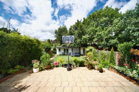 Rear Garden (2)