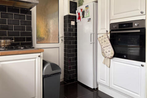 03. Kitchen (3)
