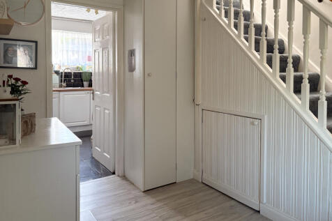 05. Hall (2)