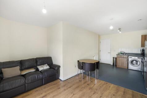 Open plan lounge kitchen