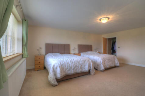 Bedroom 2 2