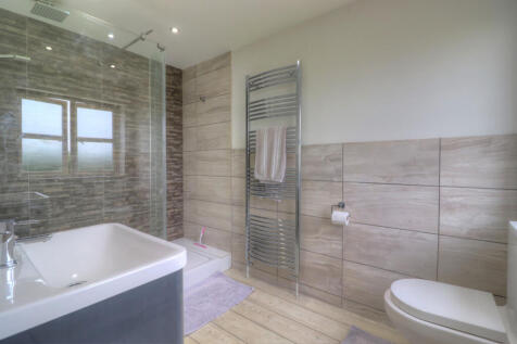 En-Suite 2