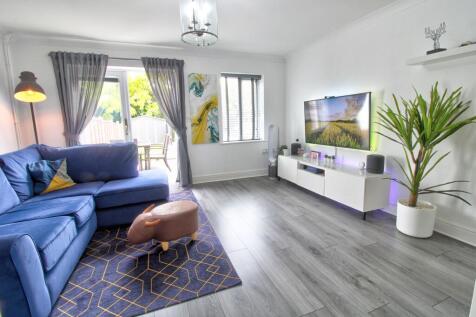 Lounge 2