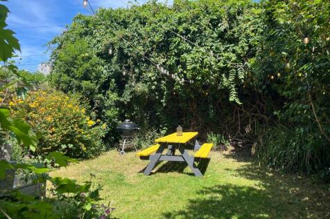 Rear Garden (2)