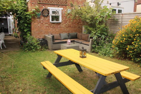 Rear Garden (3)