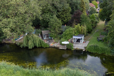 Rear of Garden