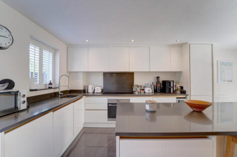 Kitchen Shot 4
