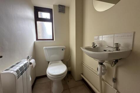 Separate WC