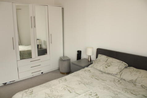 Bedroom 1(1)