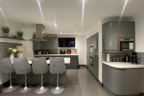 kitchen/breakfast room