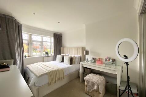 ground floor bedroom