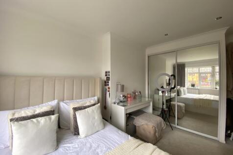 ground floor bedroom