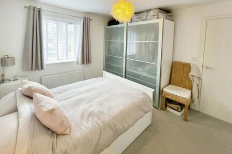 d972de47-BED 201 ...
