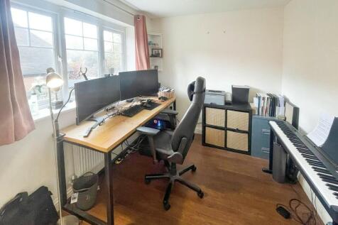 b9d6c614-bed 203 ...
