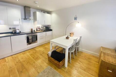 Lounge Diner/Kitchen