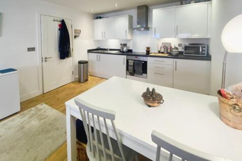 Lounge Diner/Kitchen