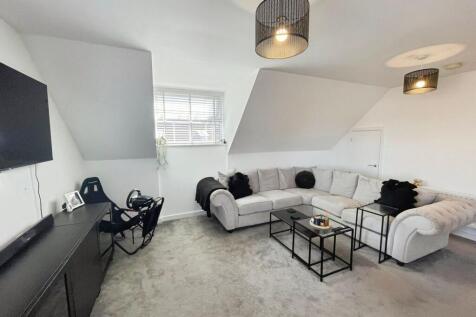 LOUNGE DINING ROOM/KITCHEN