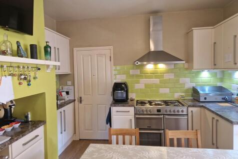 Kitchen 2