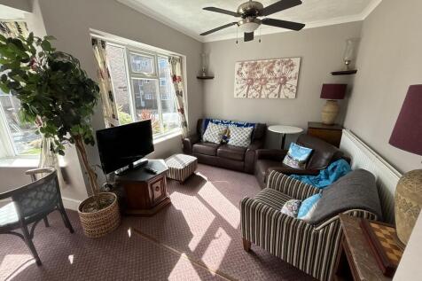 Guest lounge