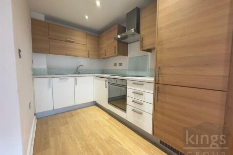 Kitchen / Lounge