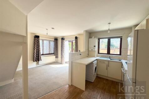 Kitchen / Lounge
