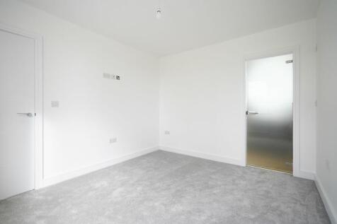 Bedroom 4 - First Floor