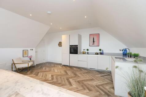 Kitchen Apt 16