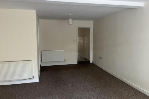 Living room 3