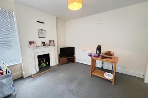 2c5222de-Living 20ro