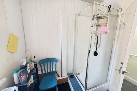 d33ca016-Bathroom 20