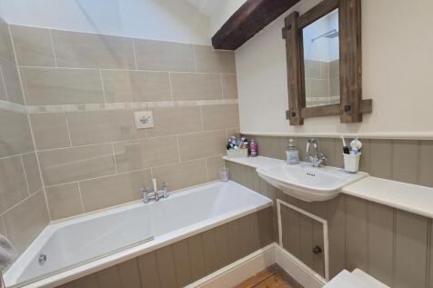 ensuite bathroom