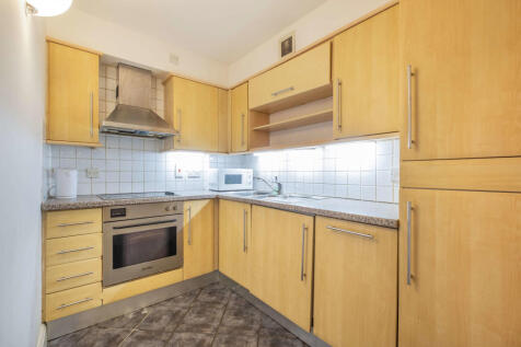 8484314-interior11-800