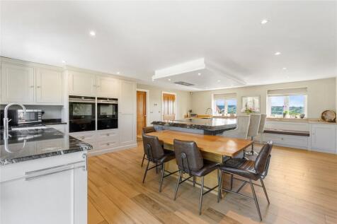 Dining Kitchen A