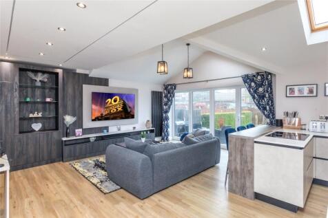 Kitchen/Lounge