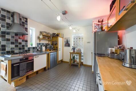 Property Image 10