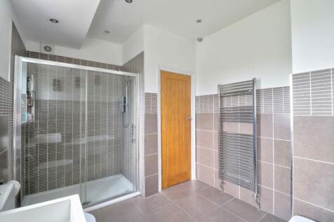 Bathroom 1.2