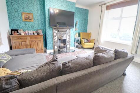 Lounge Pic1
