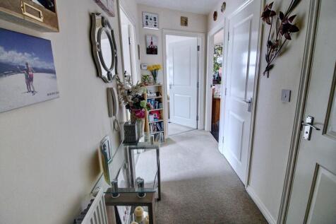 5.Hallway