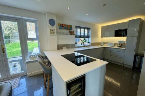 kitchen dining