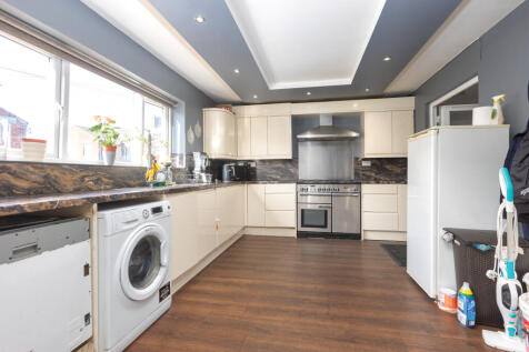 Large Kitchen