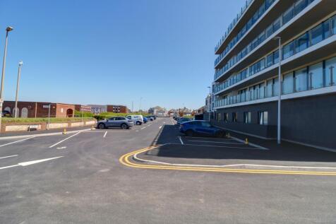 Exterior Parking 1.2