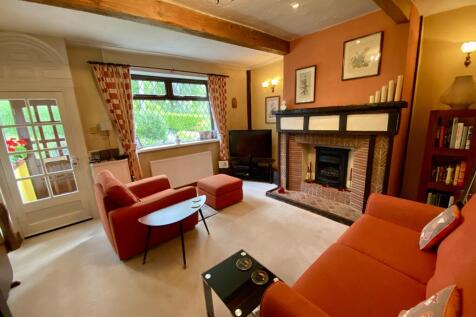 Living Room Pic1