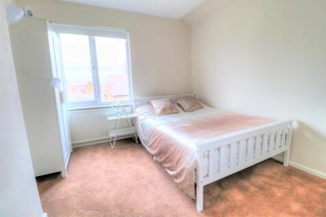 15 Parsonage Road