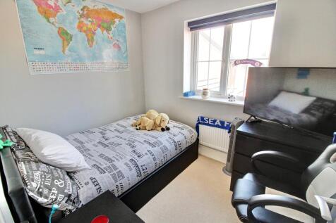 19. Bedroom 3