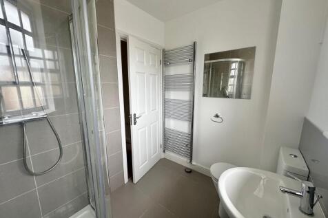 16. Shower Room