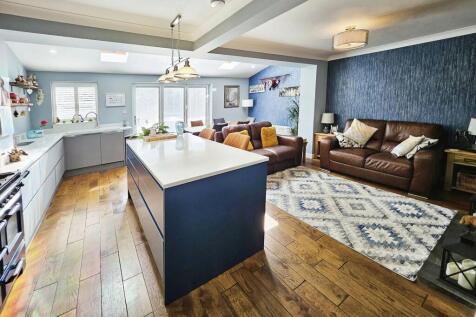 Kitchen/Diner/Family Room