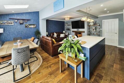 Kitchen/Diner/Family Room