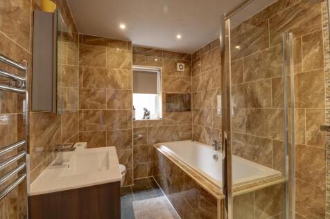 Bathroom 1.1