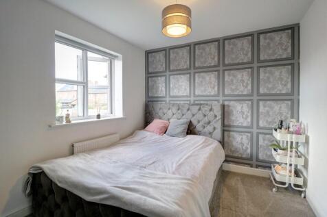 Bedroom 2.1